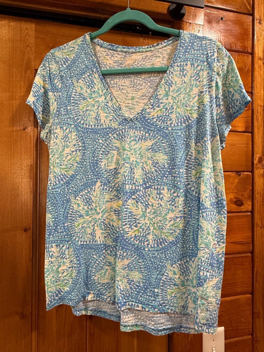 Lilly Pulitzer Blue Floral V-Neck Tee with Mint Accents